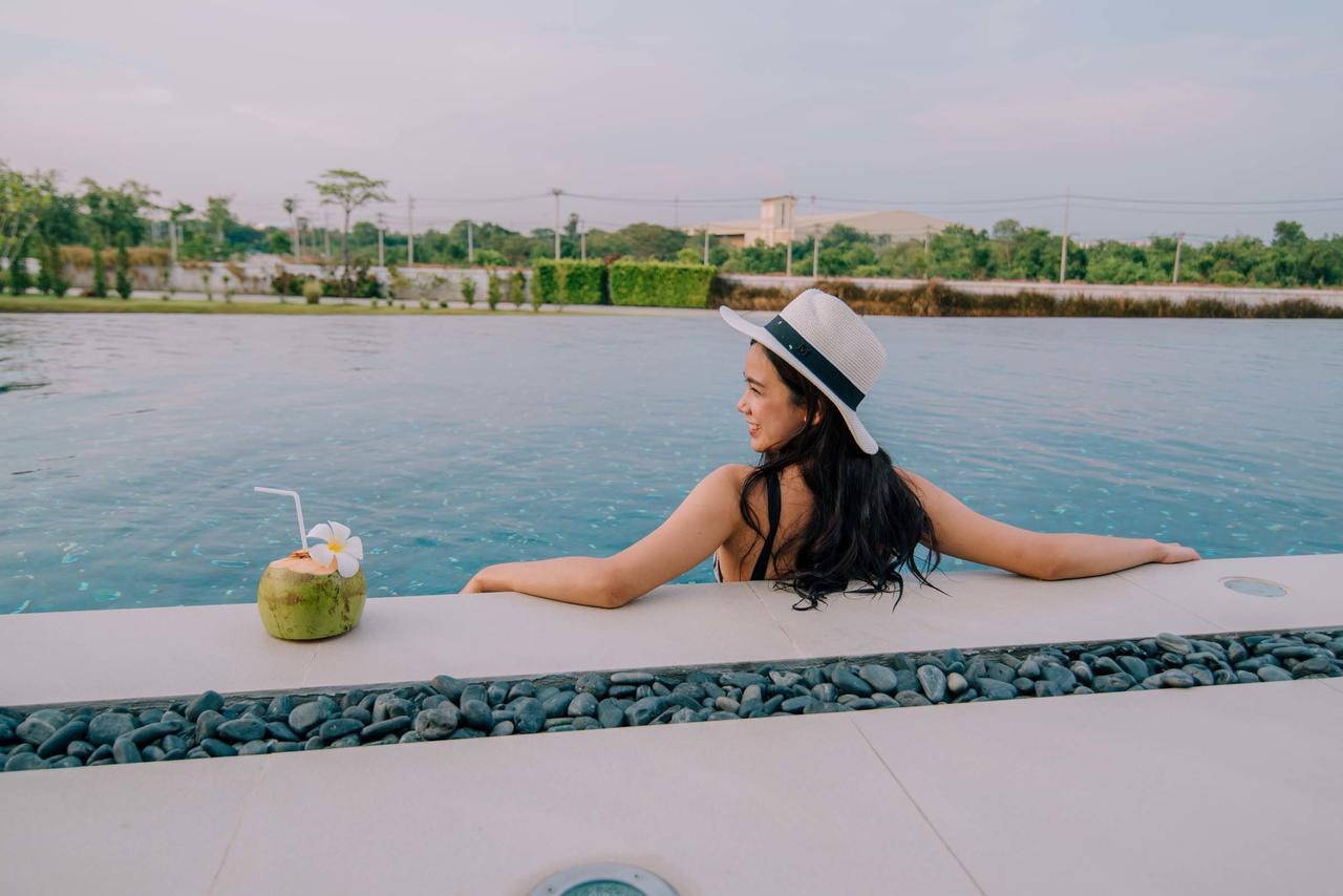 Green Ville Laguna Hotel Sung Noen Exterior foto